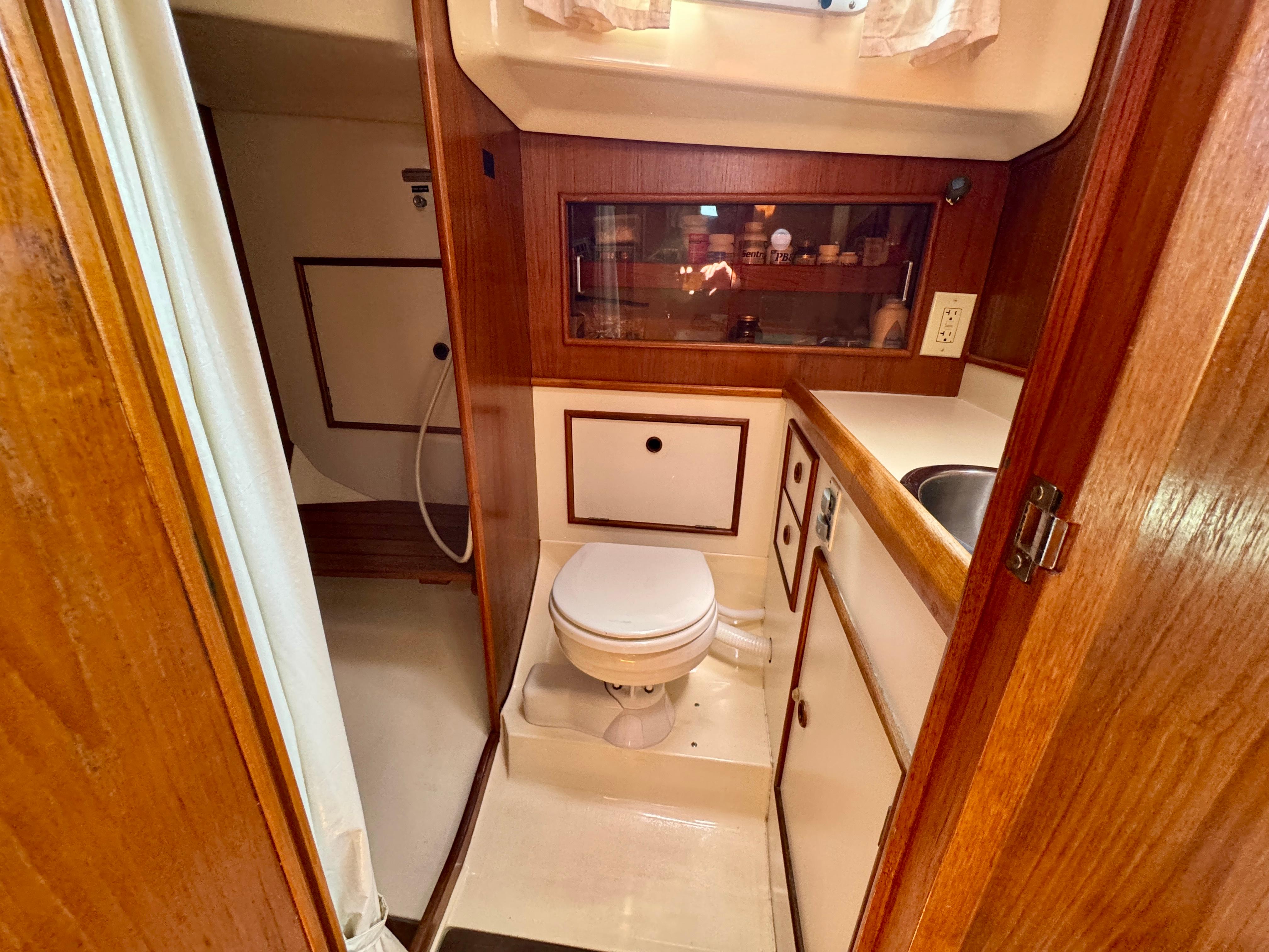 1989 Nonsuch 30 Ultra - 81