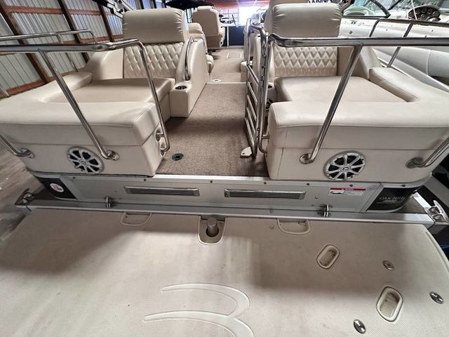 2013 Bennington 2575 RCW I/O - 9