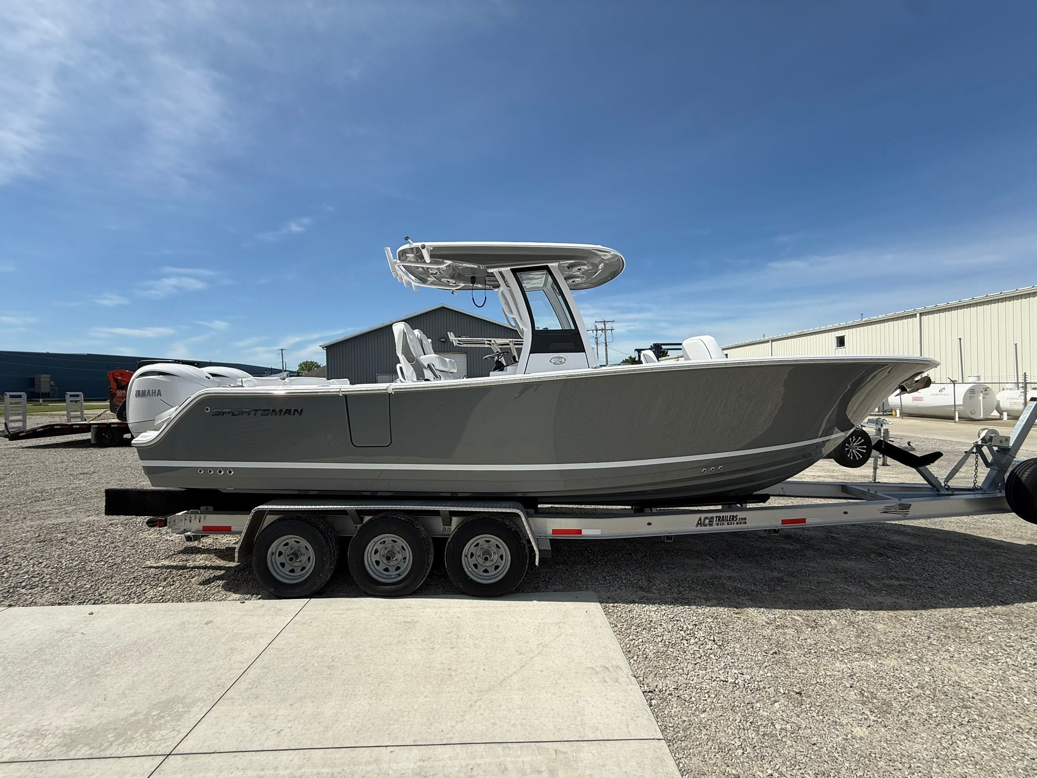 2026 Sportsman Heritage 261 Center Console