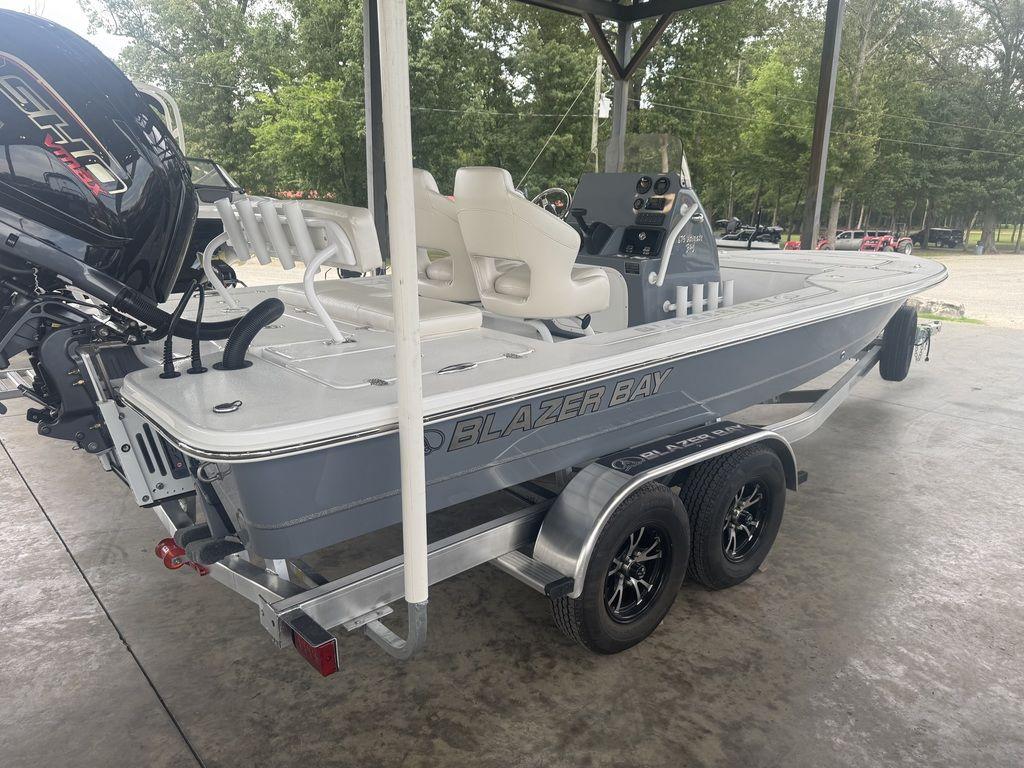 2026 Blazer 675 Ultimate Bay - 6