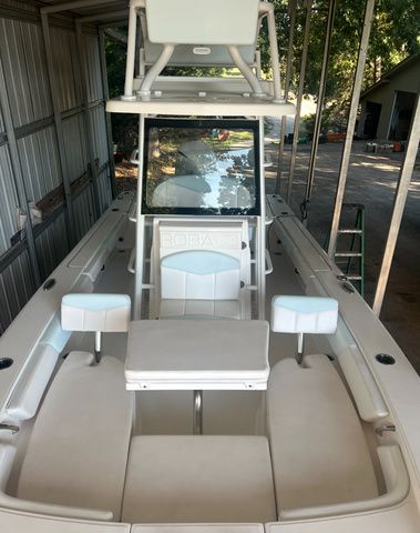 2019 Robalo 246 Cayman SD - 3