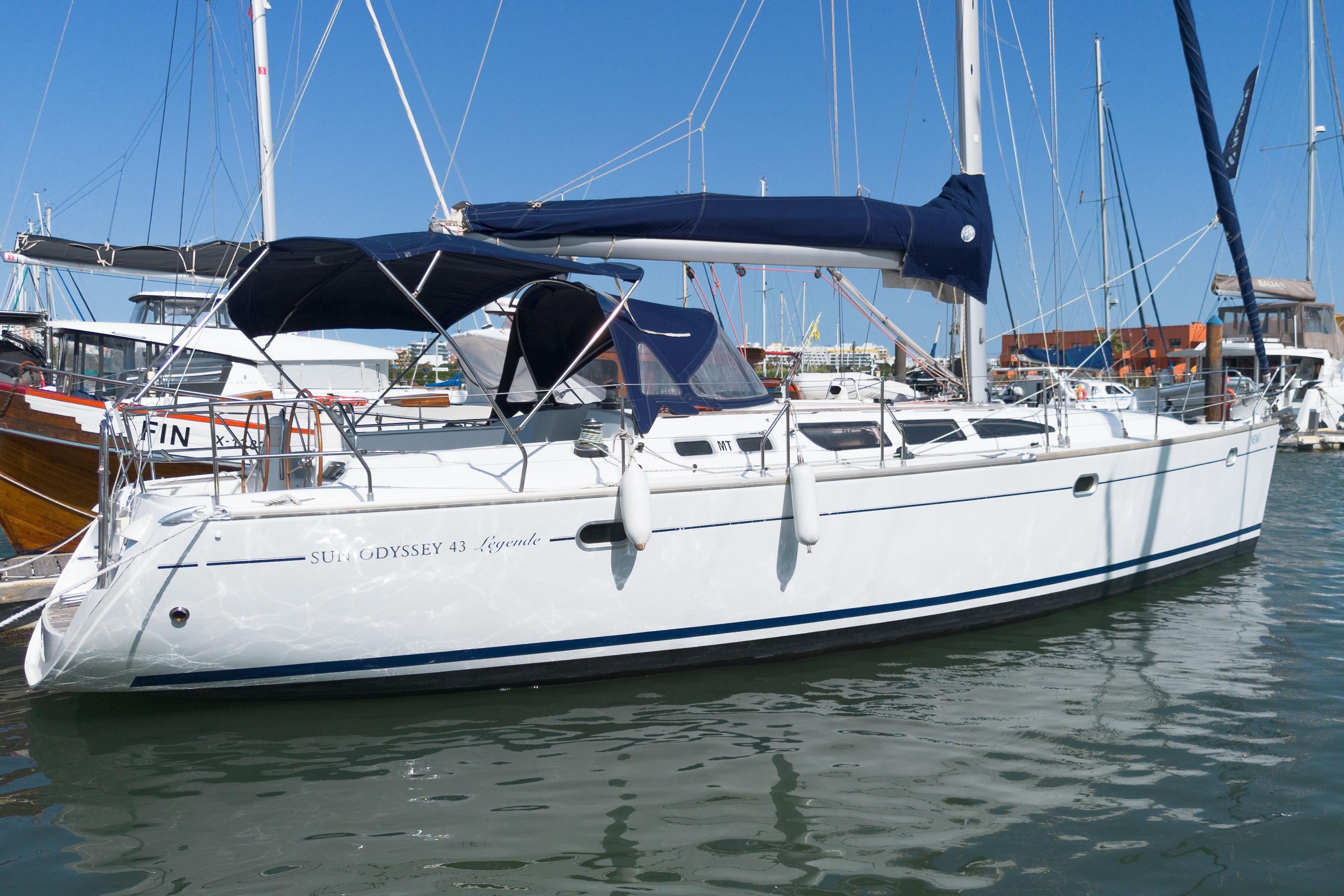 2003 Jeanneau Sun Odyssey 43