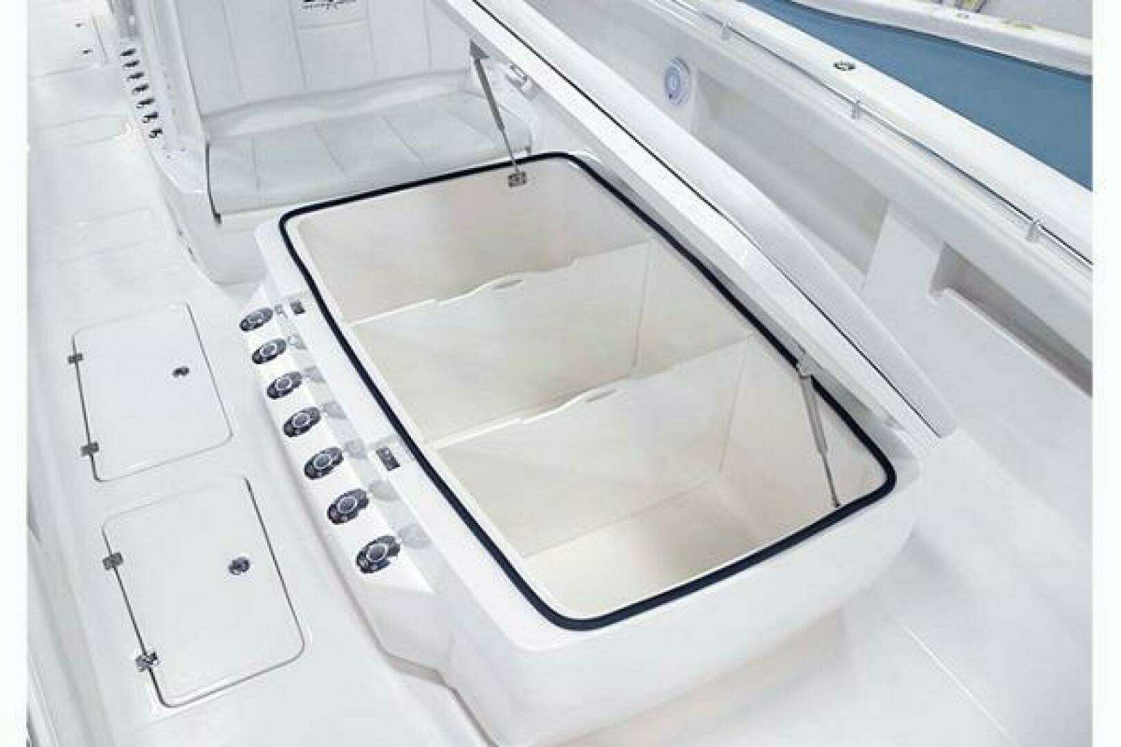 2026 Invincible 40 Catamaran - Image 7