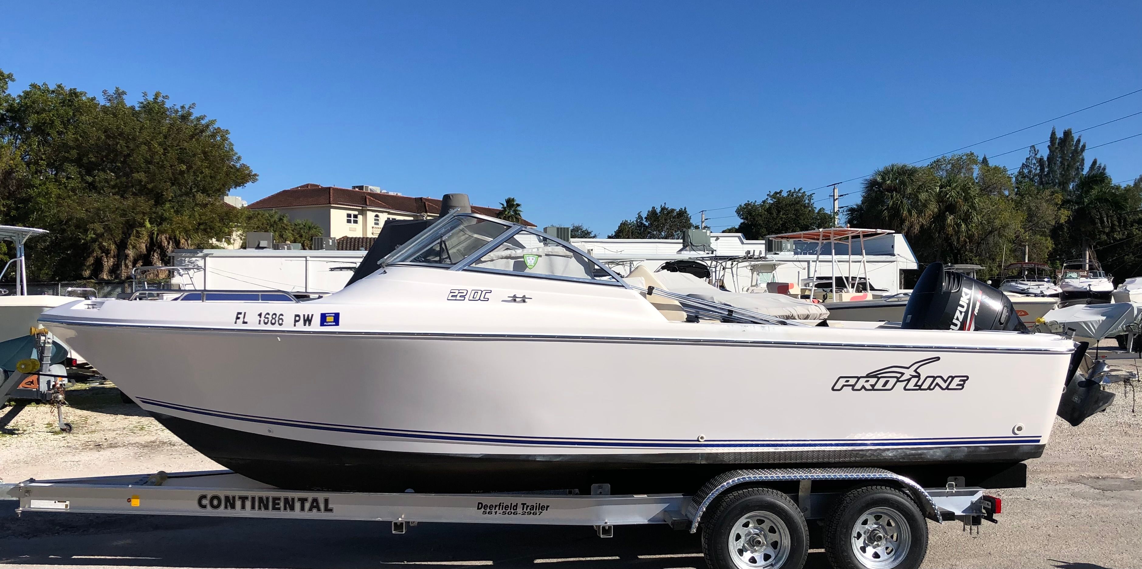 2015 Pro-Line 22 ft Duel Console