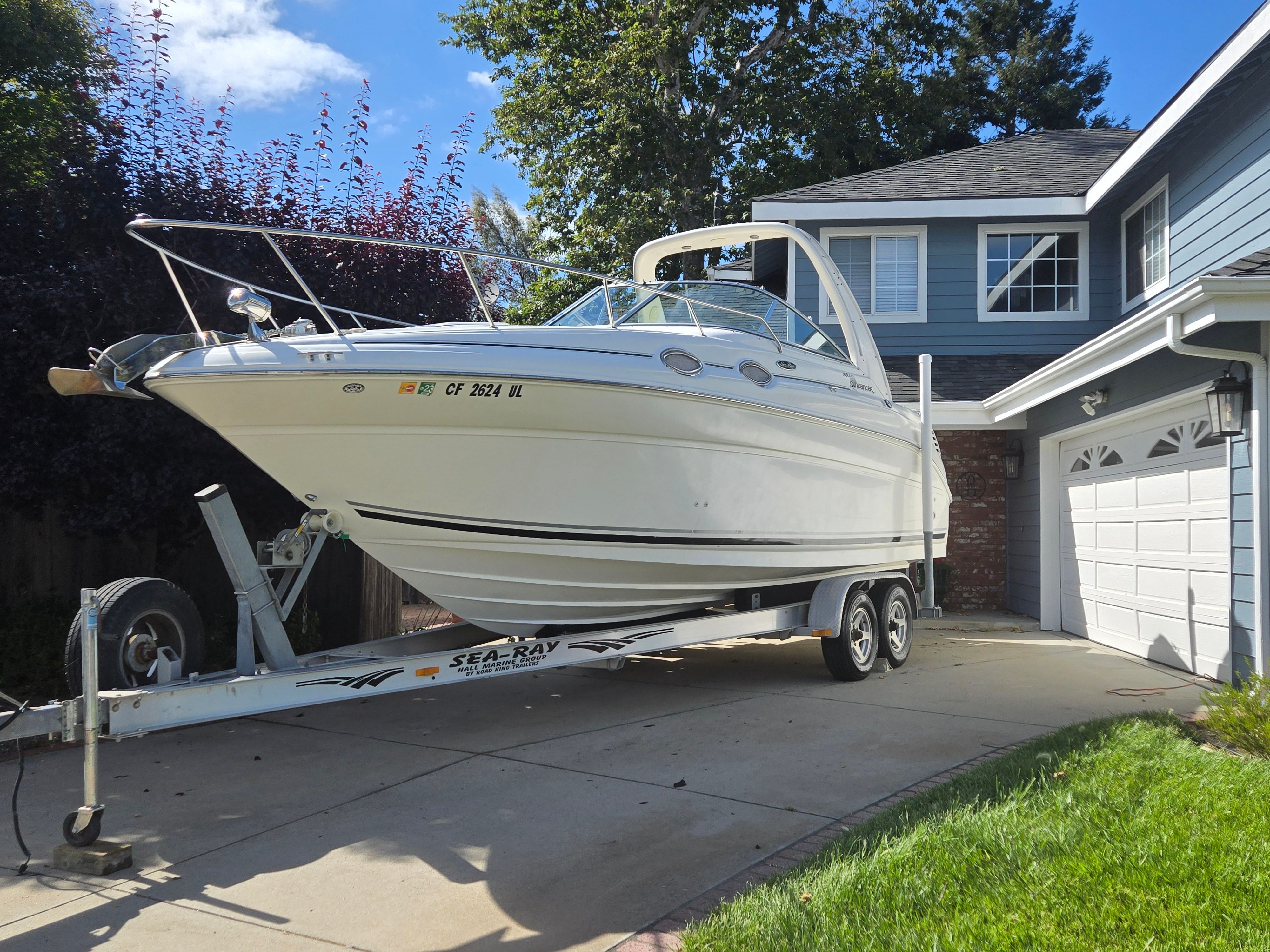 2004 Sea Ray Sundancer 260