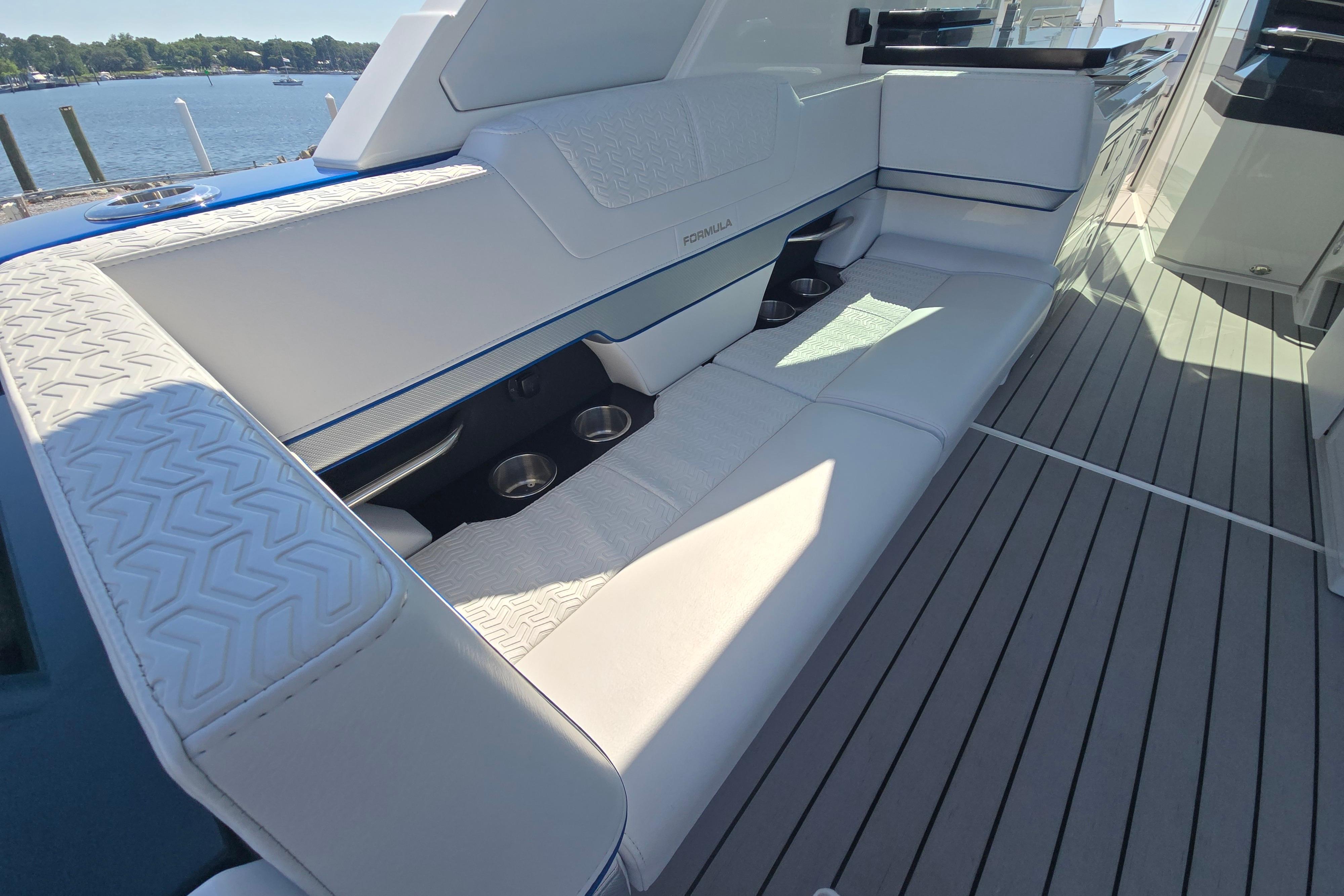 2025 Formula 380 Super Sport Crossover OB interior with luxurious seating and sleek design.