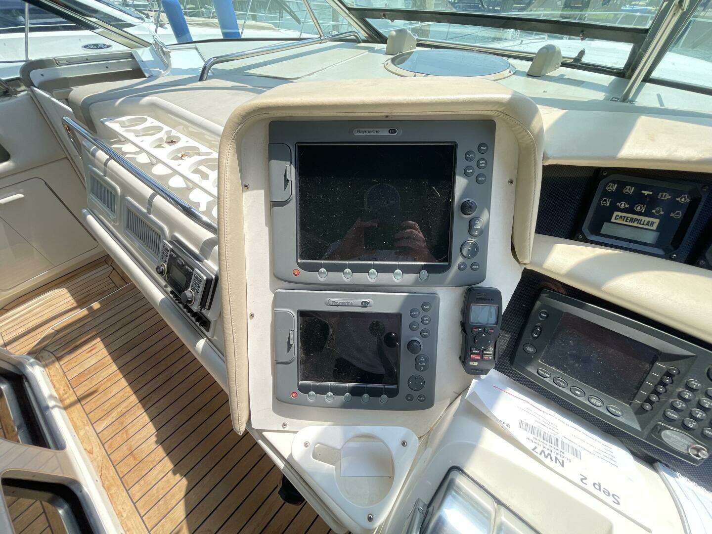 1998 Sea Ray 630 Super Sun Sport - Image 45