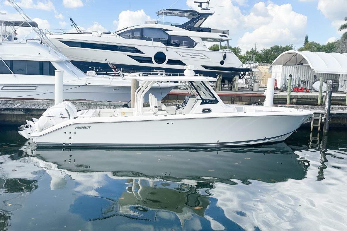 2023 Pursuit S 328 Sport