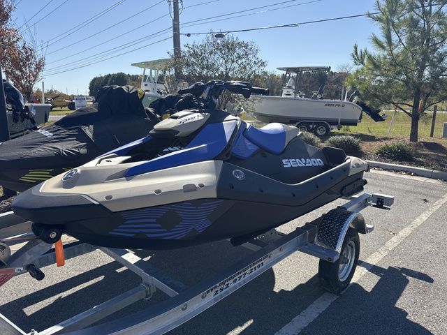 2025 Sea-Doo SPARK 1-UP 900 ACE 90 TRIXX - 2