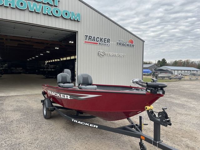 2026 Tracker Super Guide V 16 T - 10