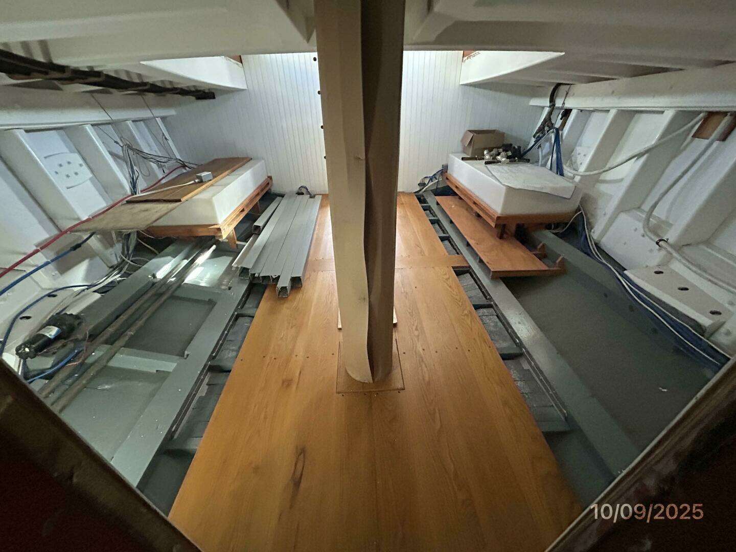 1938 Custom Chesapeake Bay Buyboat - Image 42