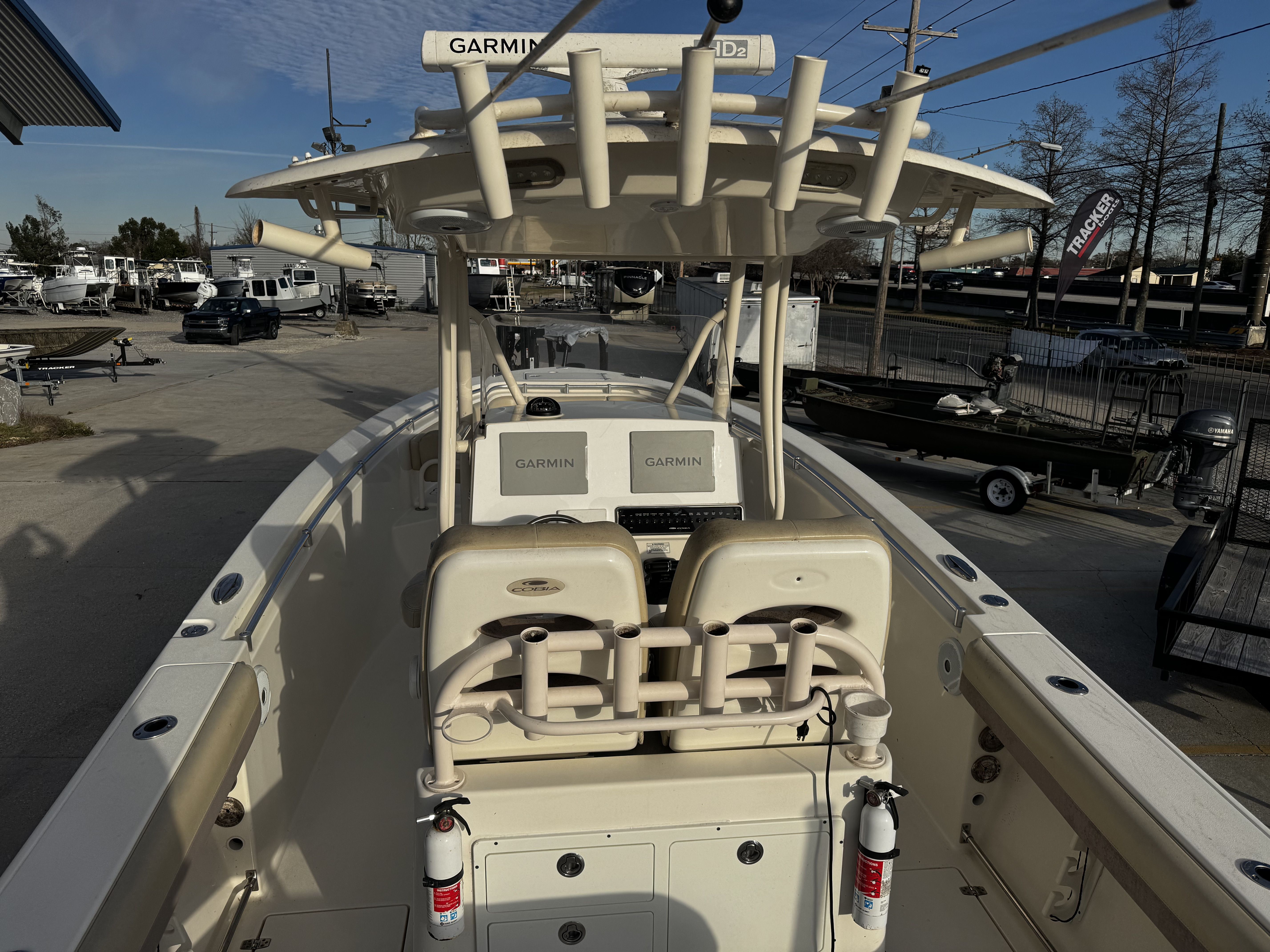 2017 Cobia 277 Center Console - 13
