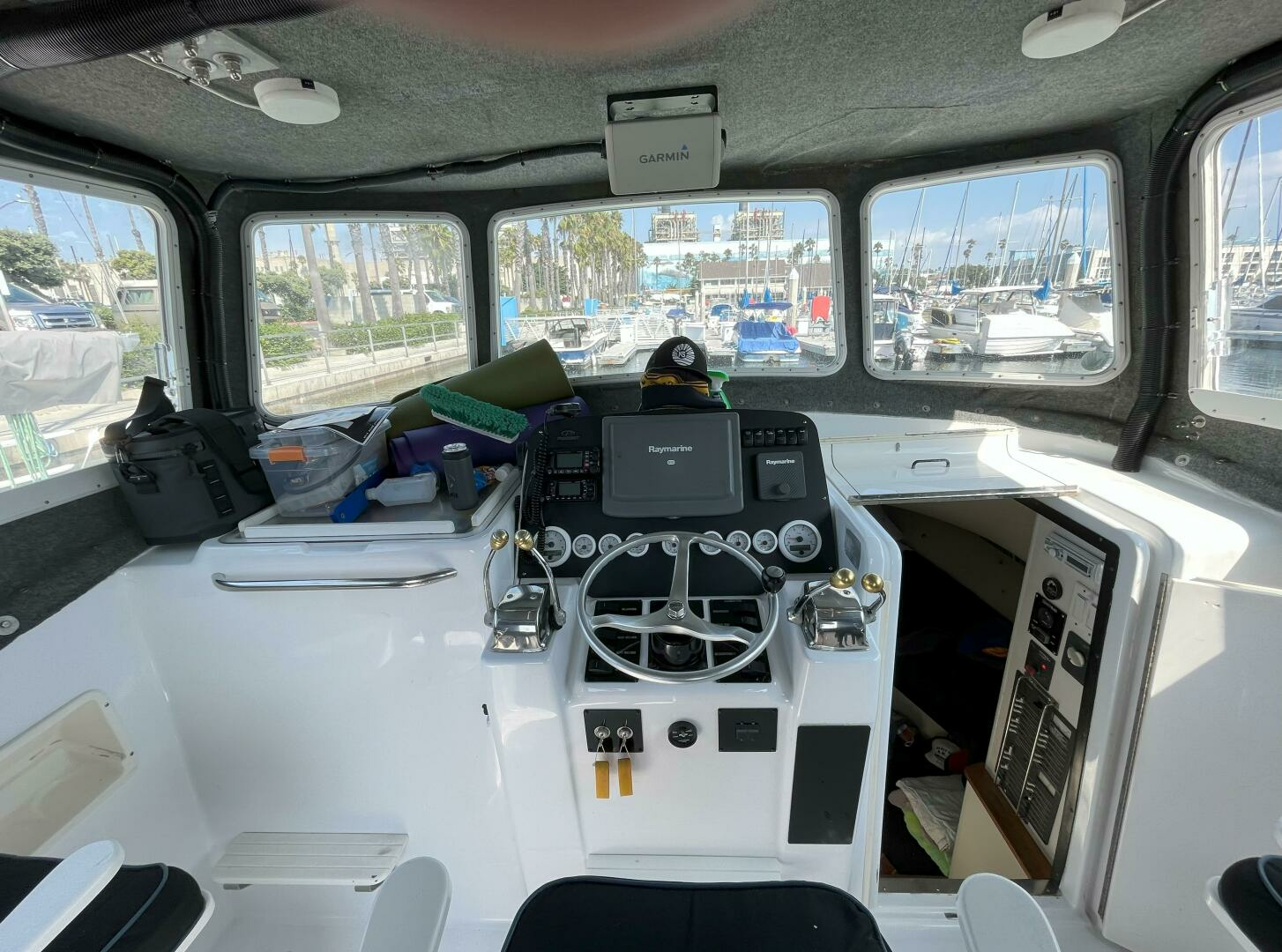 1997 Pursuit 300 Offshore - Image 11