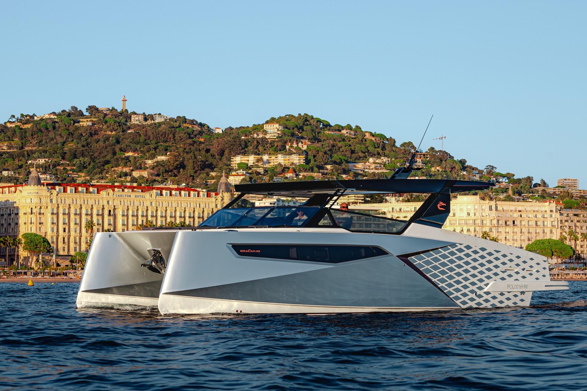 2026 Dracan D42