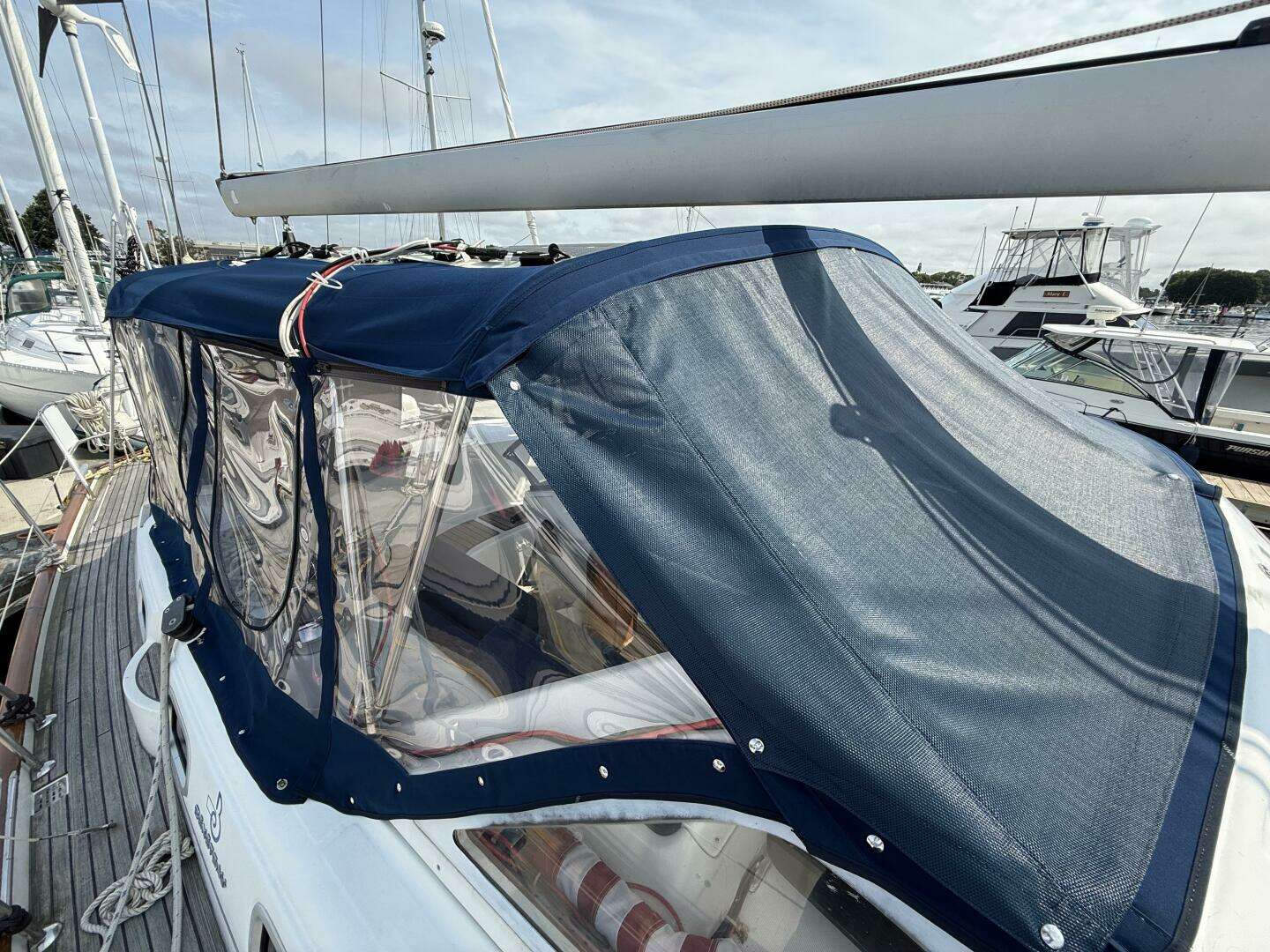 2003 Beneteau — - Image 19