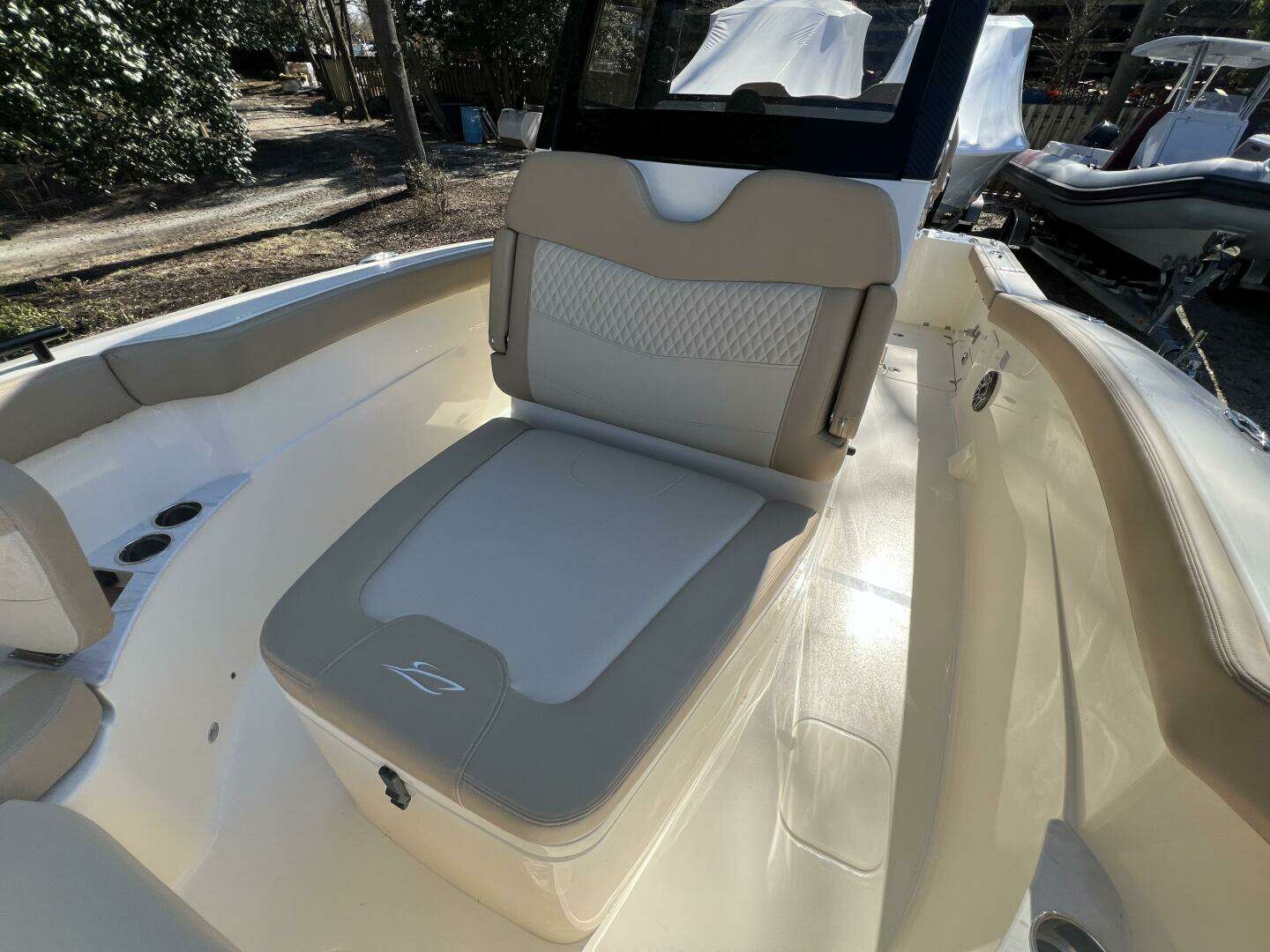 2025 Scout 260 LXF - Image 11
