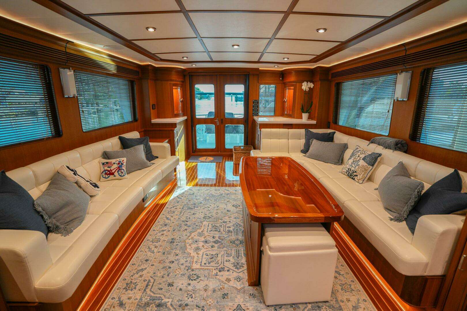 2025 Marlow Explorer 70E-CB - Image 10