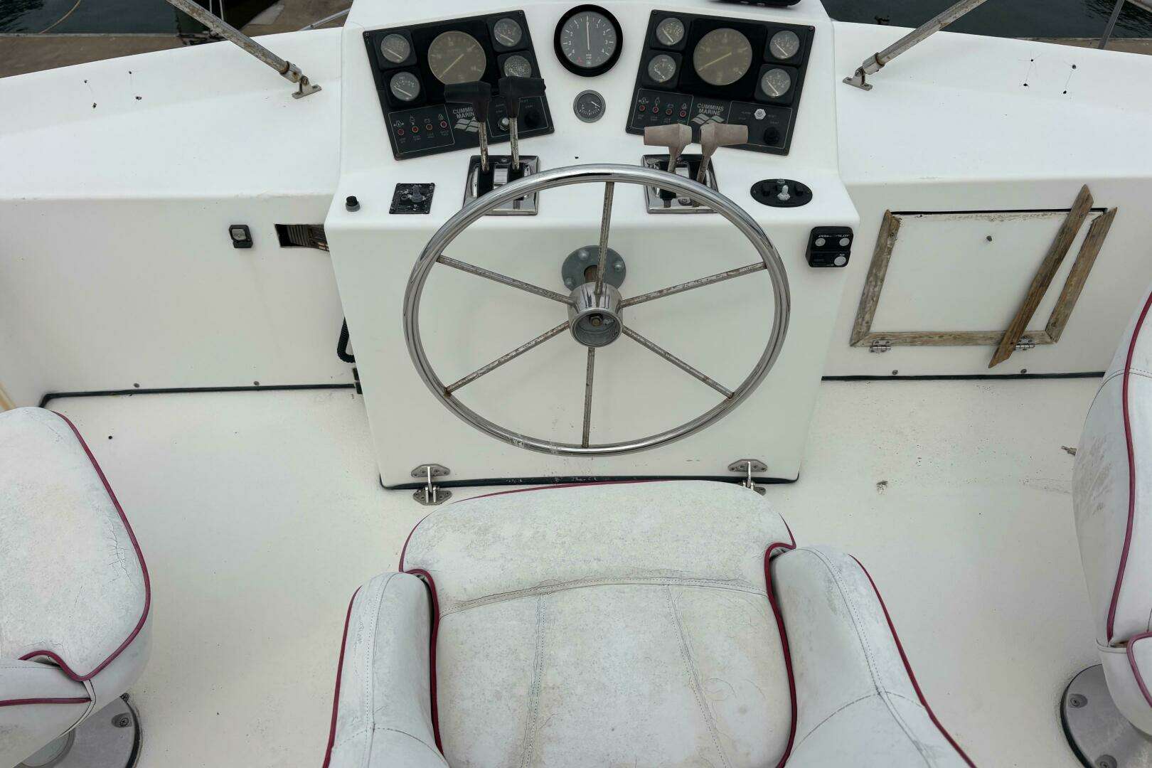 1994 Harbor Master 52 Coastal Cruiser - Image 4