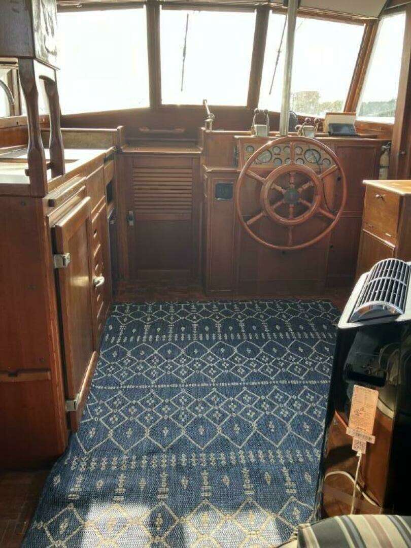 1989 Grand Banks 36 - Image 22
