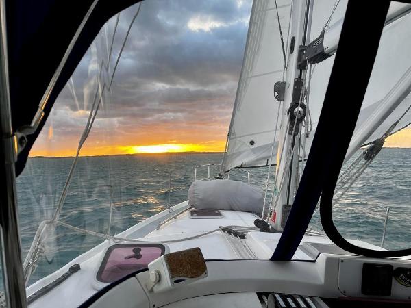 2005 Hunter Passage 456 - 50