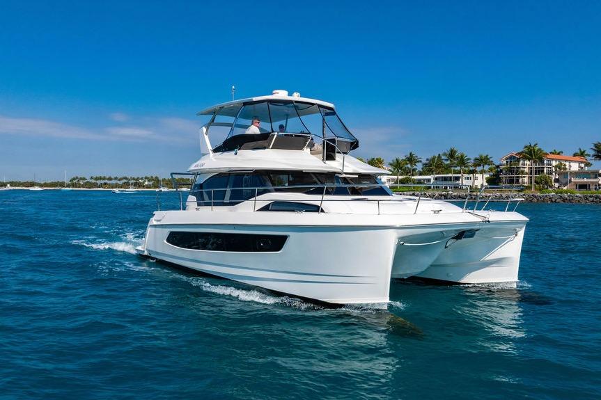 2024 Aquila 44 Yacht
