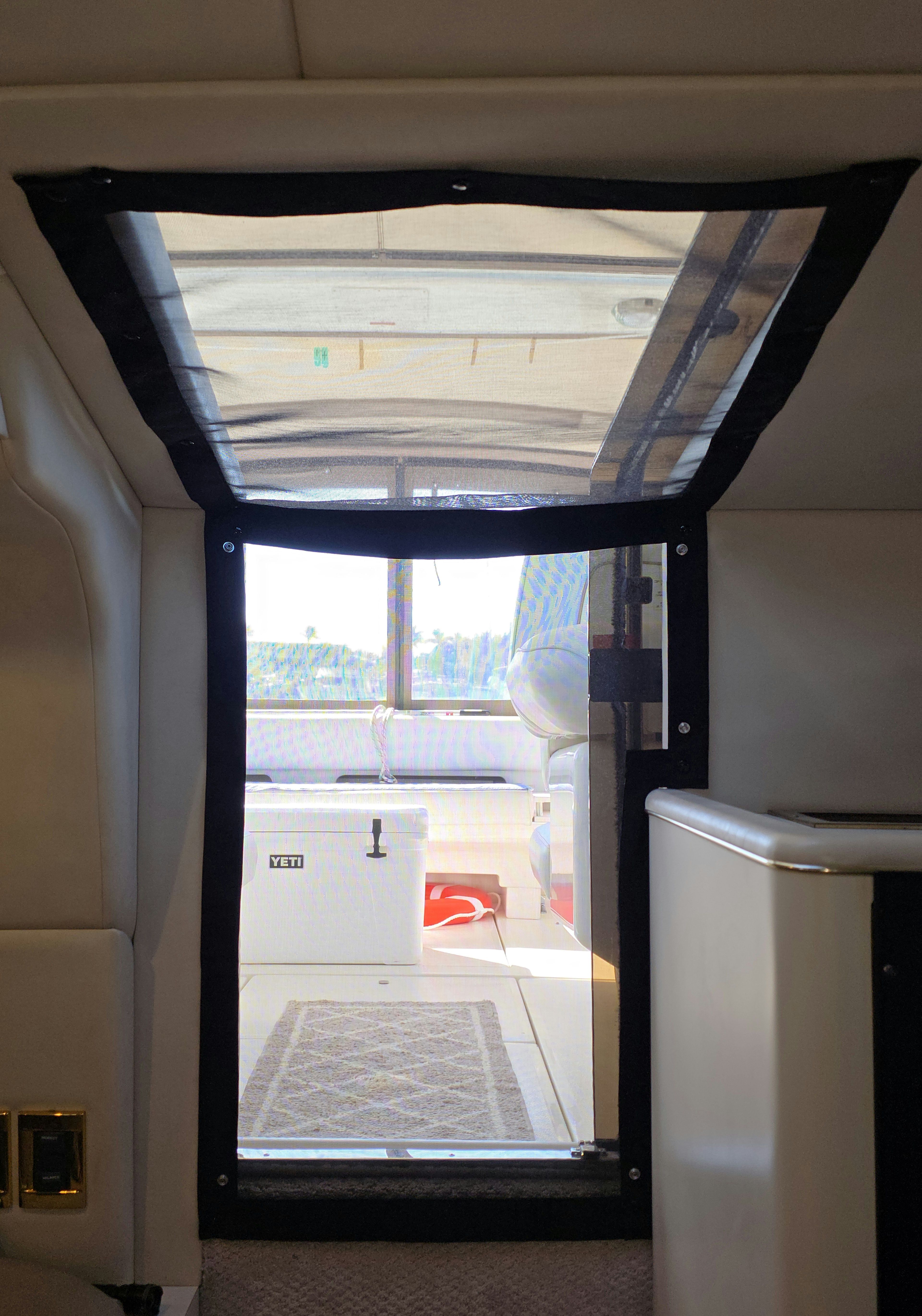 1998 Sea Ray 400 Express Cruiser - 21