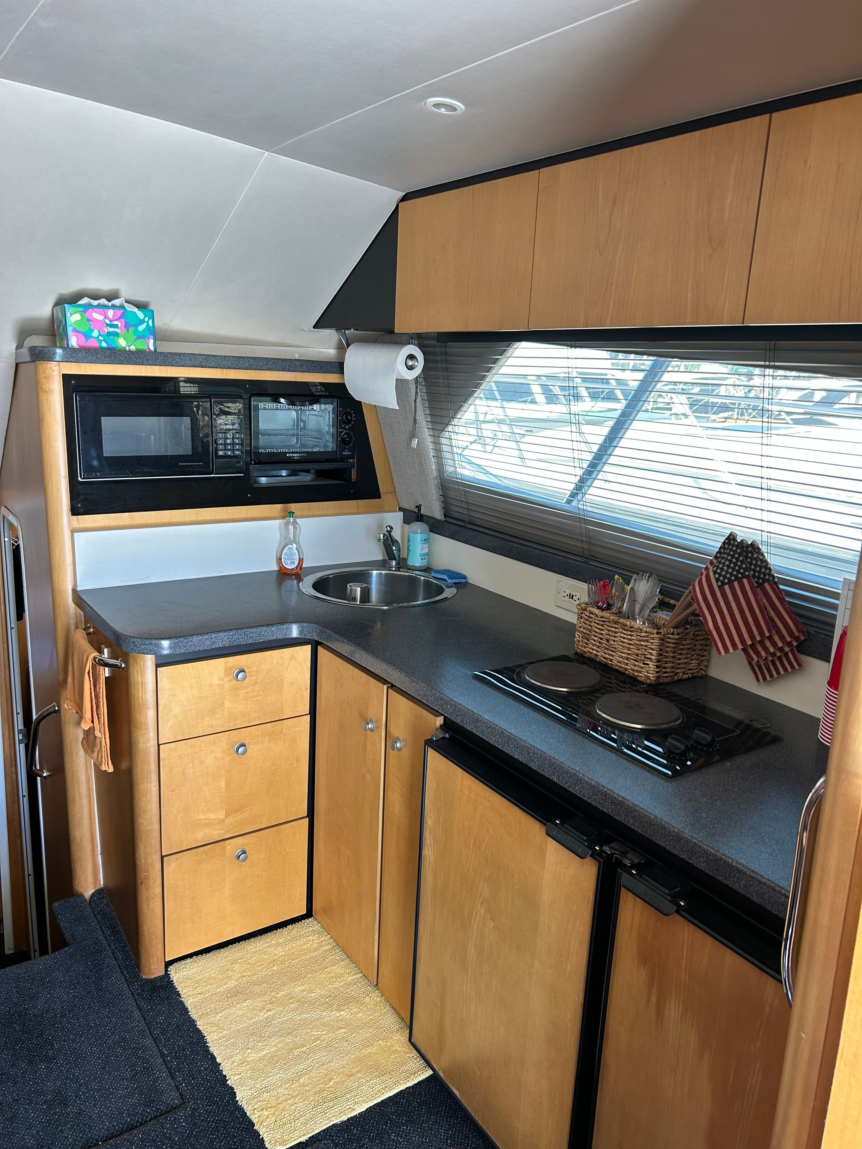 2000 Luhrs Tournament 360 Convertible - 15