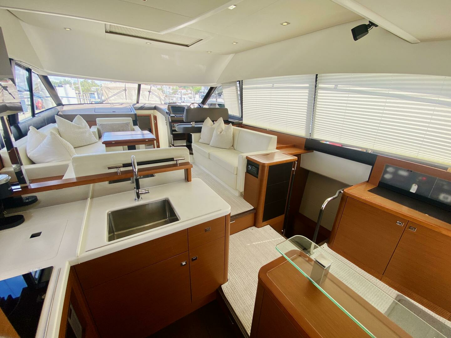 2015 Prestige 500 - Image 58