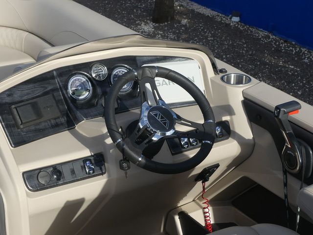 2025 Avalon LSZ Rear Fish 25 FT - 16