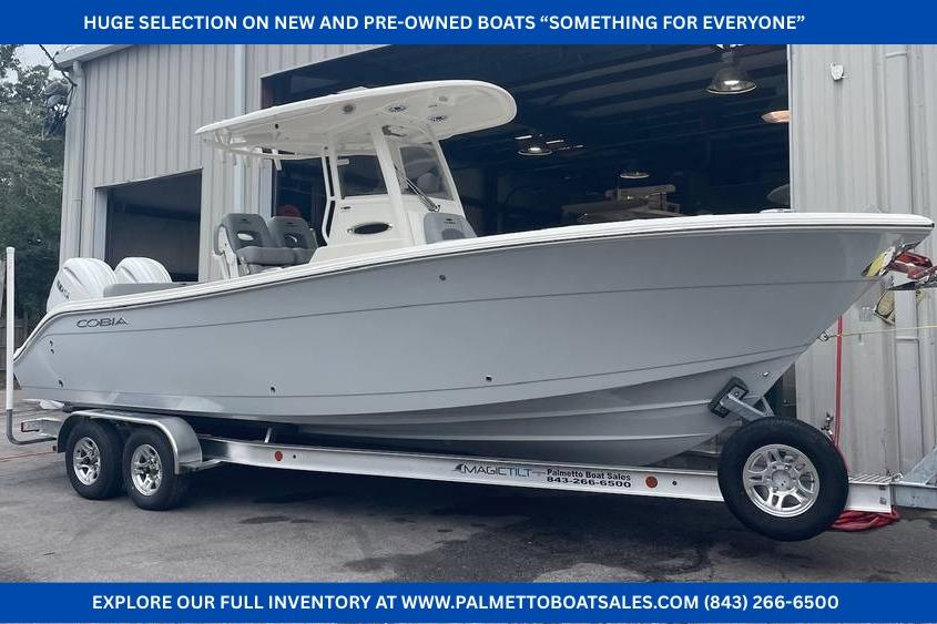 2024 Cobia 262 Center Console