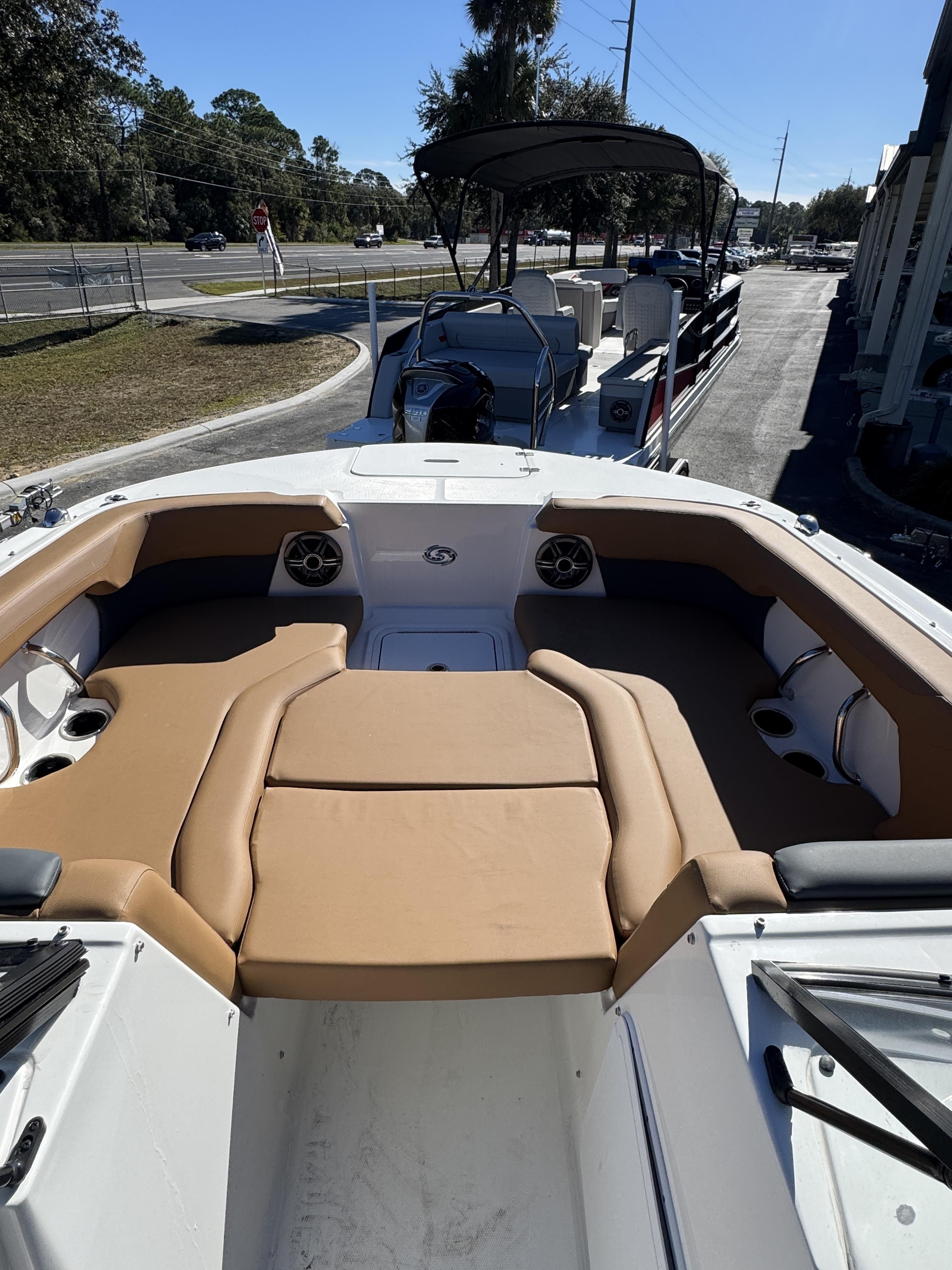 2026 Hurricane SunDeck OB SD 2050 OB - 33