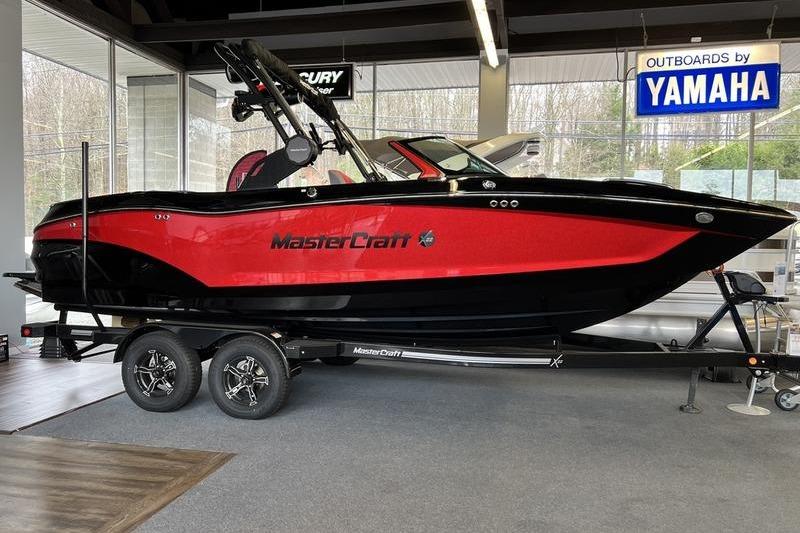 2025 MasterCraft X22