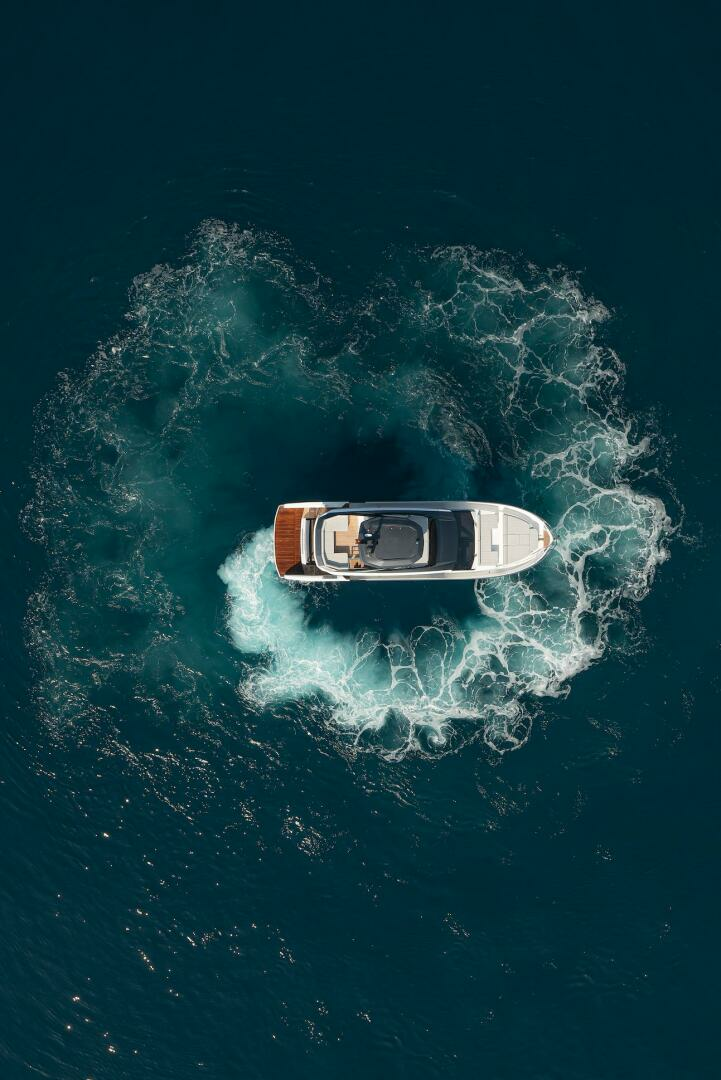 2024 Astondoa As5 - Image 10