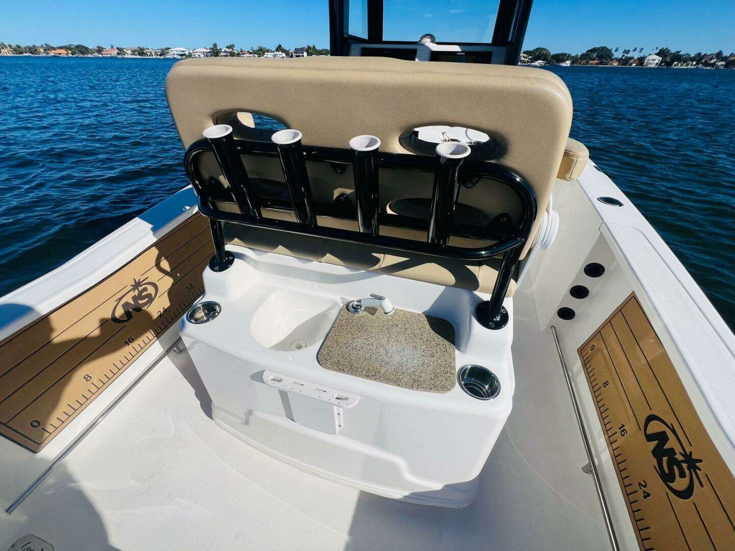 2020 NauticStar 251 Hybrid - Image 36