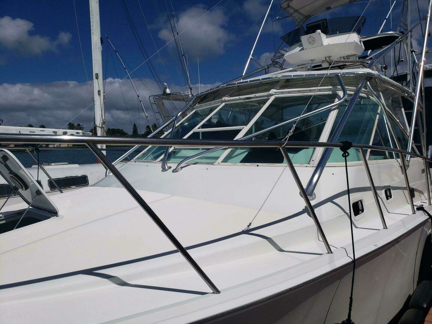 1999 Cabo Express Cruiser - Image 8