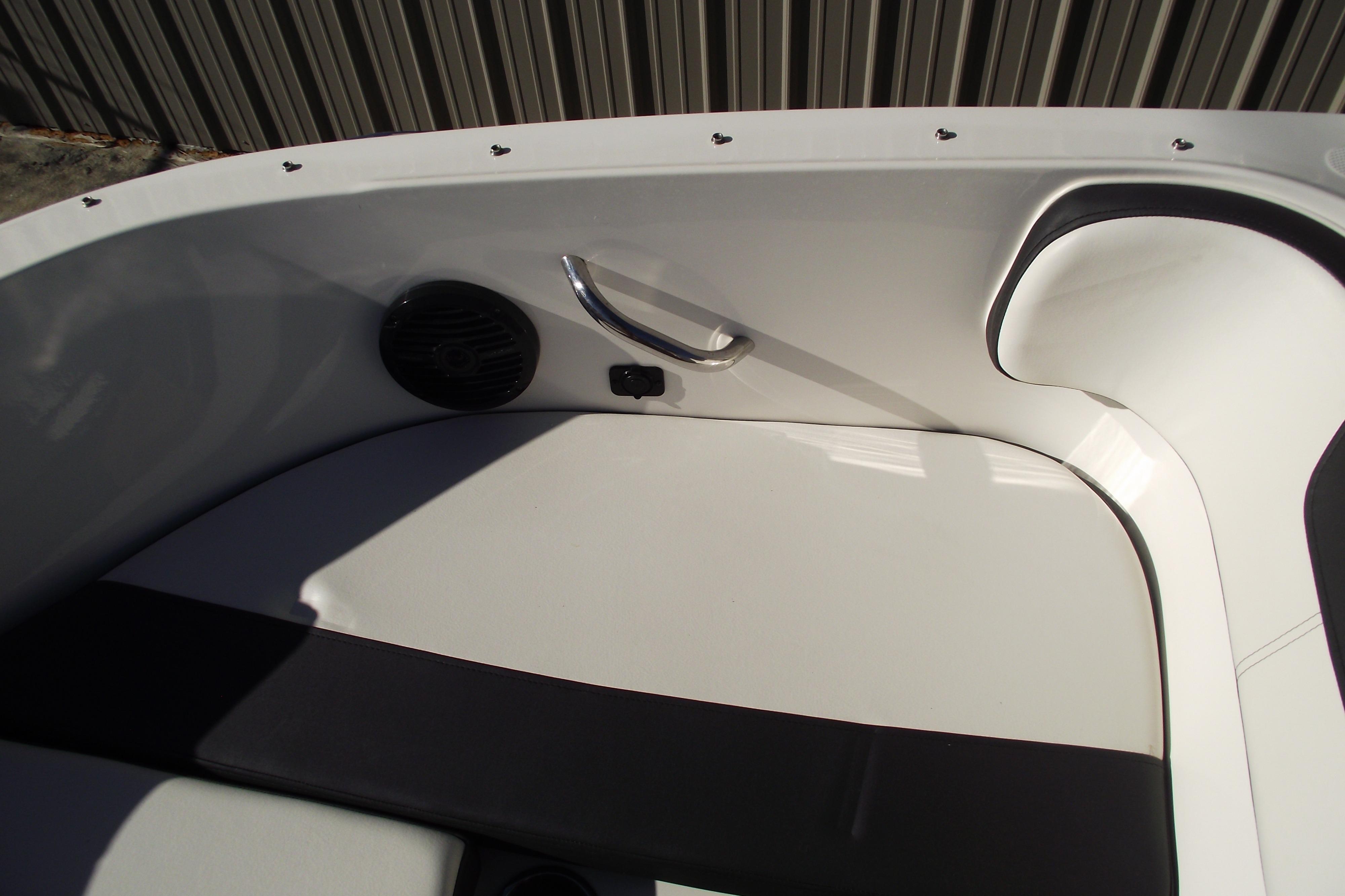 2022 Bayliner VR4 Bowrider OB interior seating with speaker and handle.