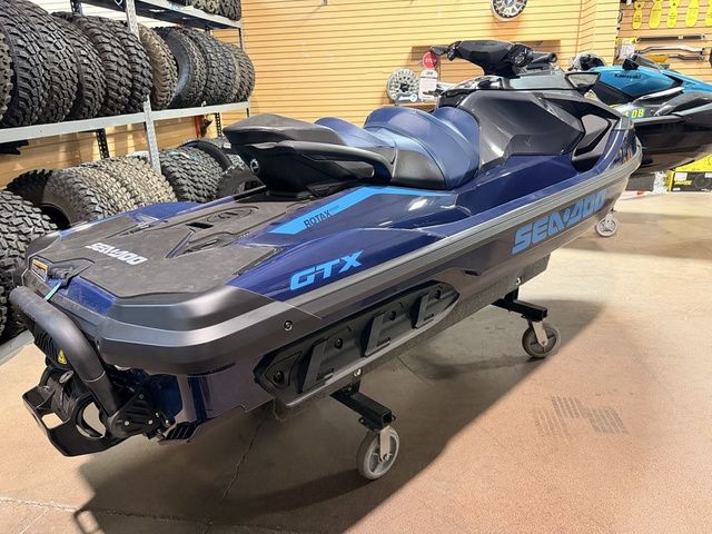 2026 Sea-Doo GTX 170 - 3