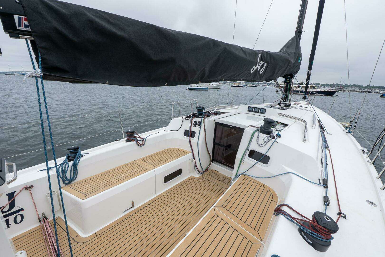 2026 J Boats NEW 2026 - Image 26