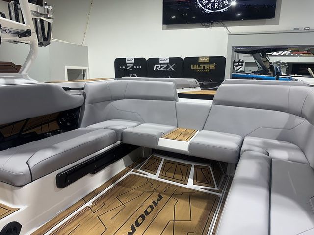 2026 Moomba Max - 13