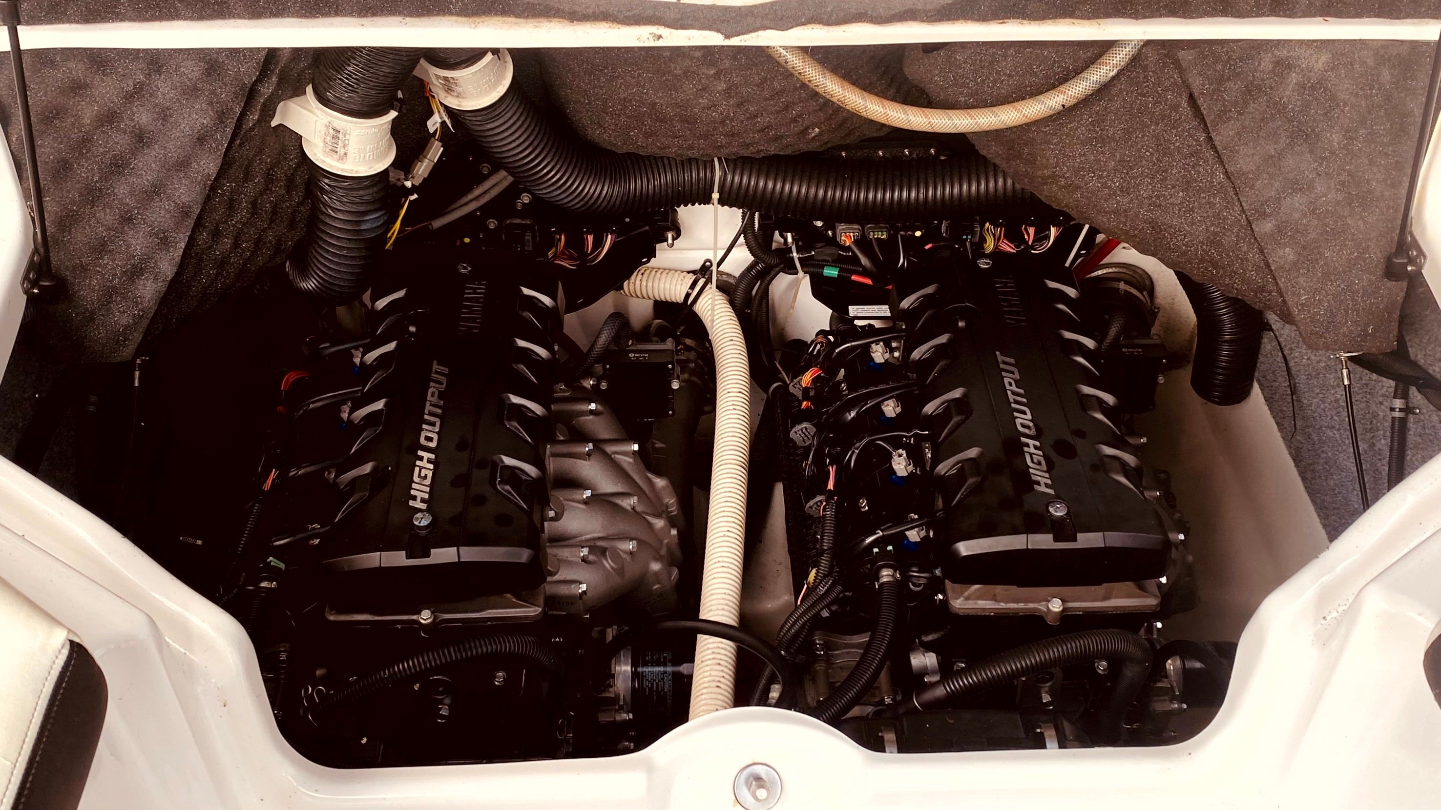 Yamaha AR240 2016 engine compartment with high output engines.