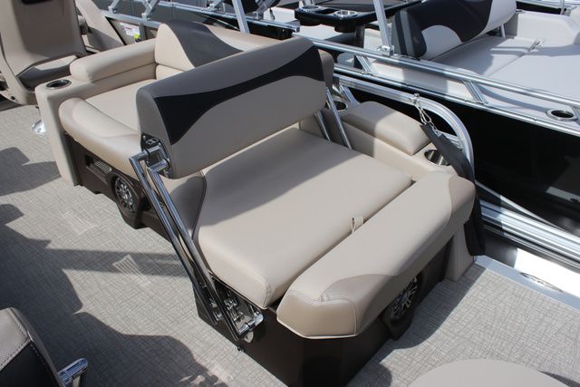 2026 Avalon LSZ - 23 FT Quad Lounger Switchback - 7