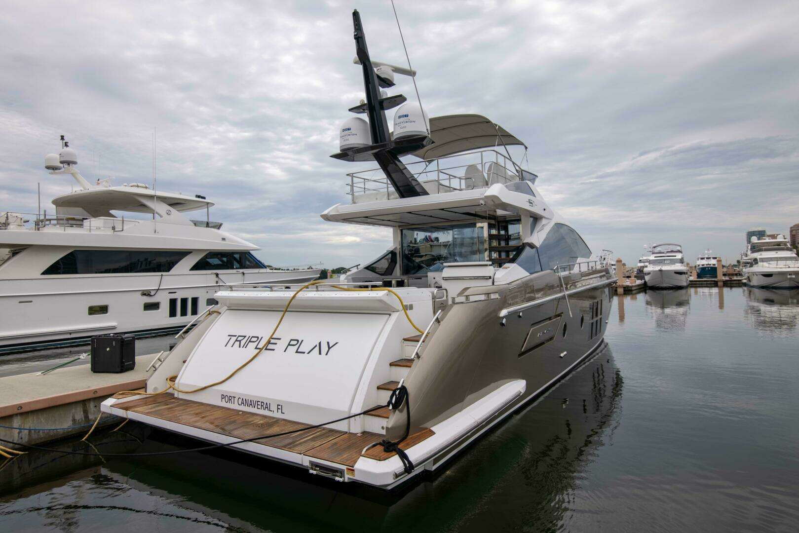 2019 Azimut S7 - Image 3