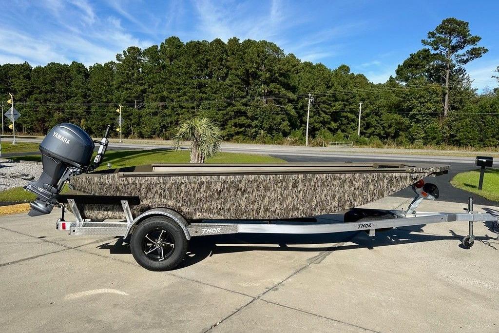 2026 Thor 1754 Fish Hammer