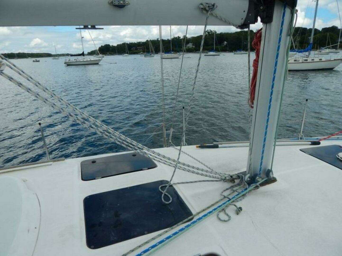 1992 Hunter 33.5 - Image 26