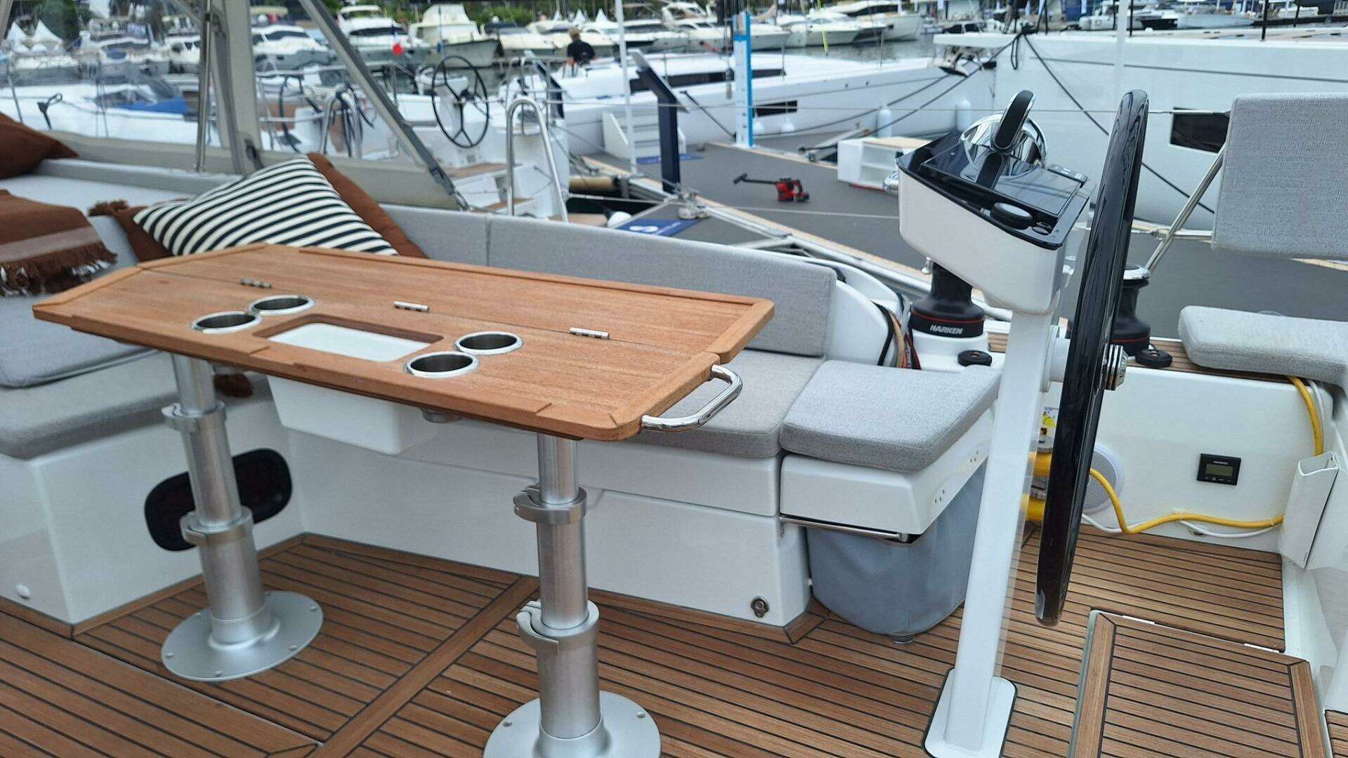 2026 Beneteau Oceanis 47 - Image 27