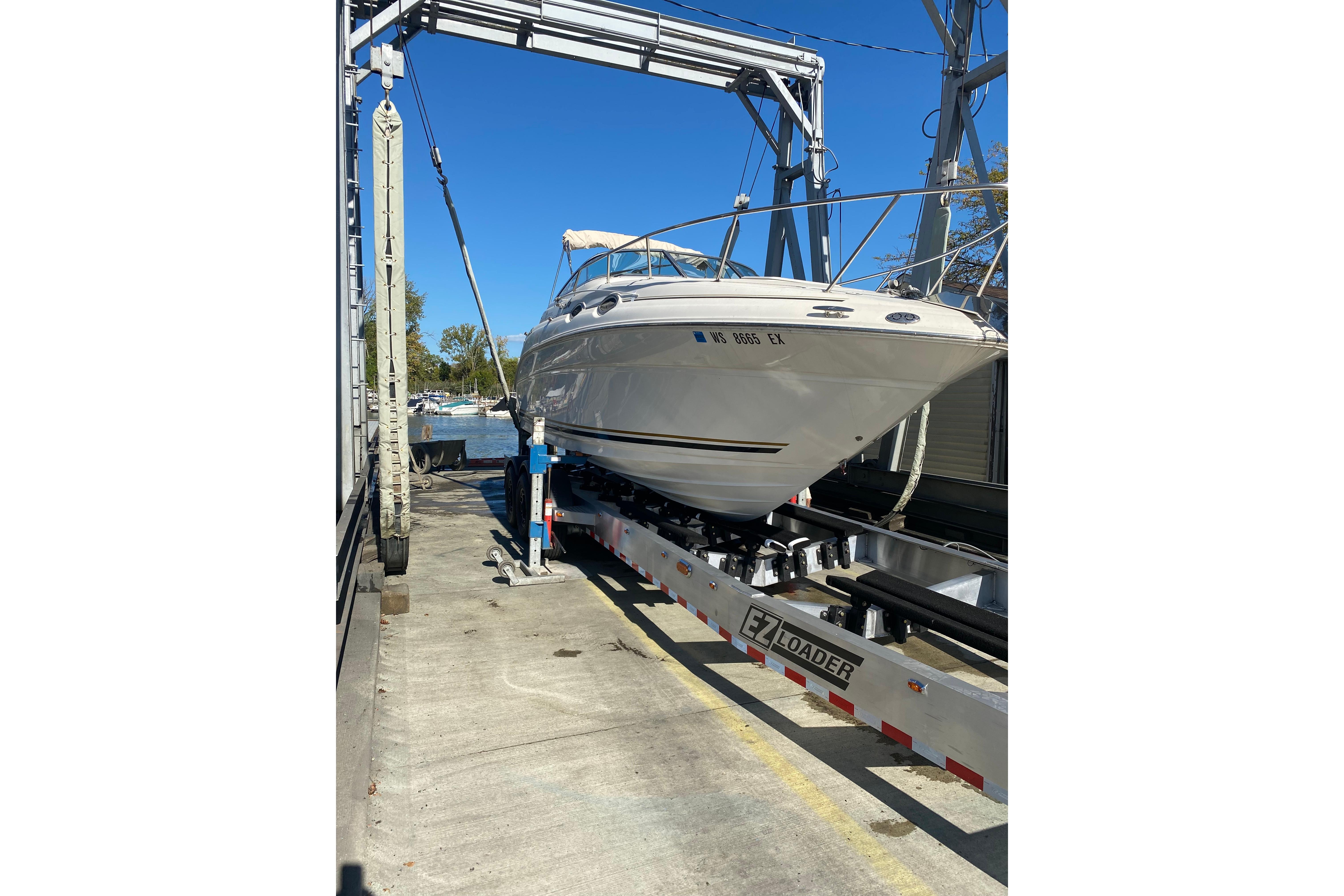 2001 Sea Ray Sundancer 260