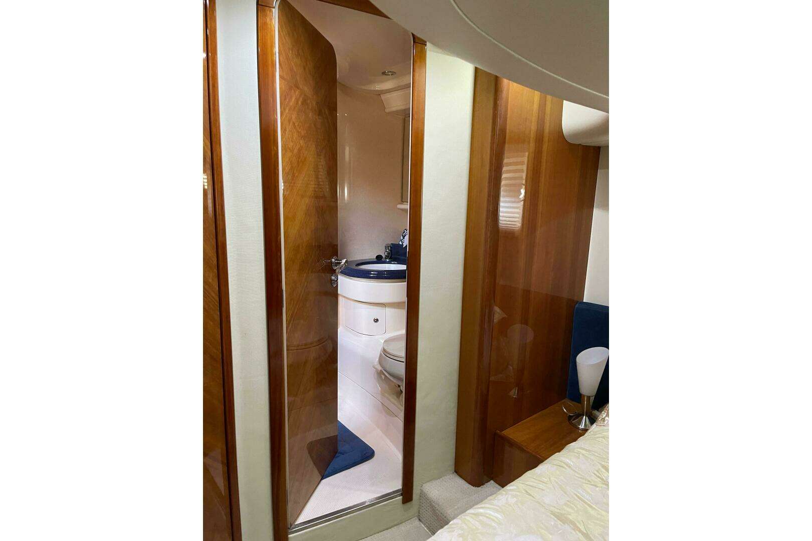 2000 Azimut 46 Flybridge MY - Image 7