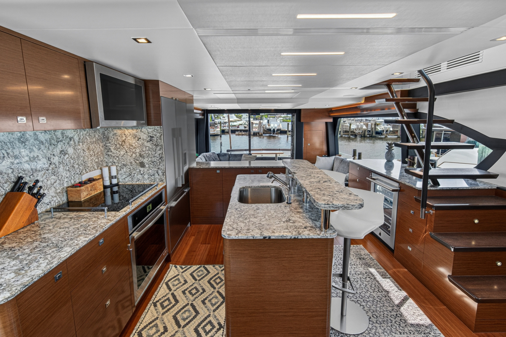 2021 Ocean Alexander 70E - Image 28