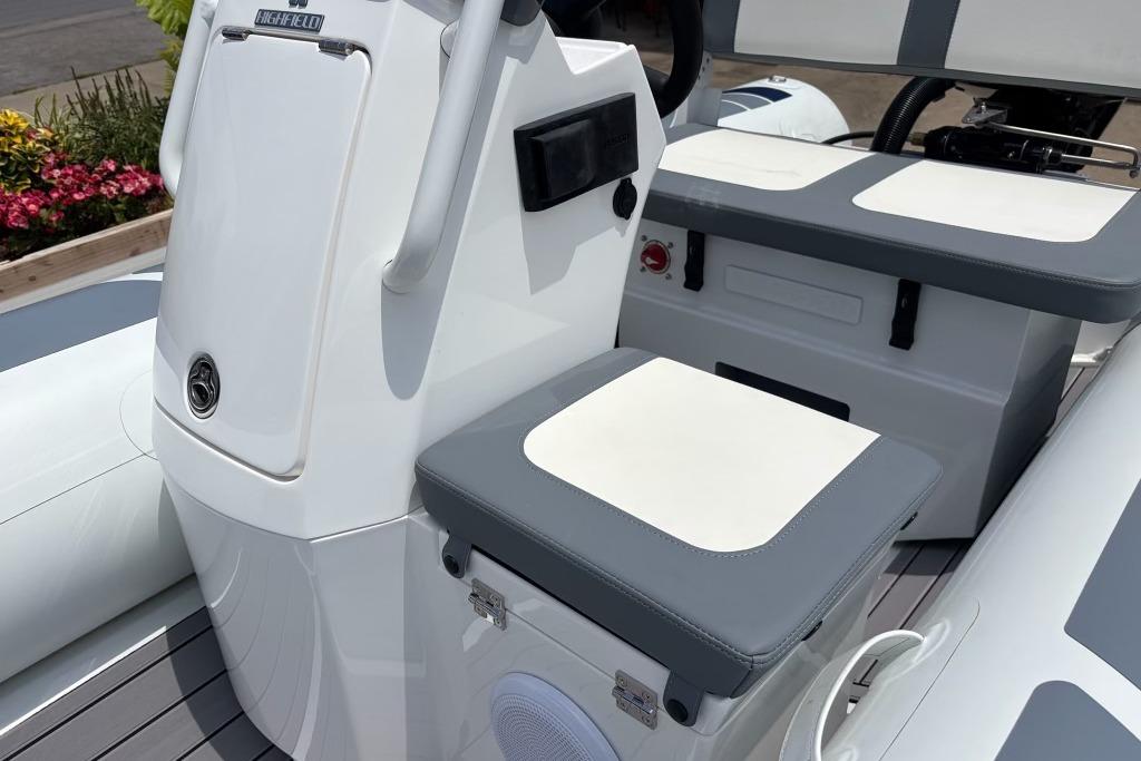 2026 Highfield Classic 360 boat interior with sleek seating and modern design.