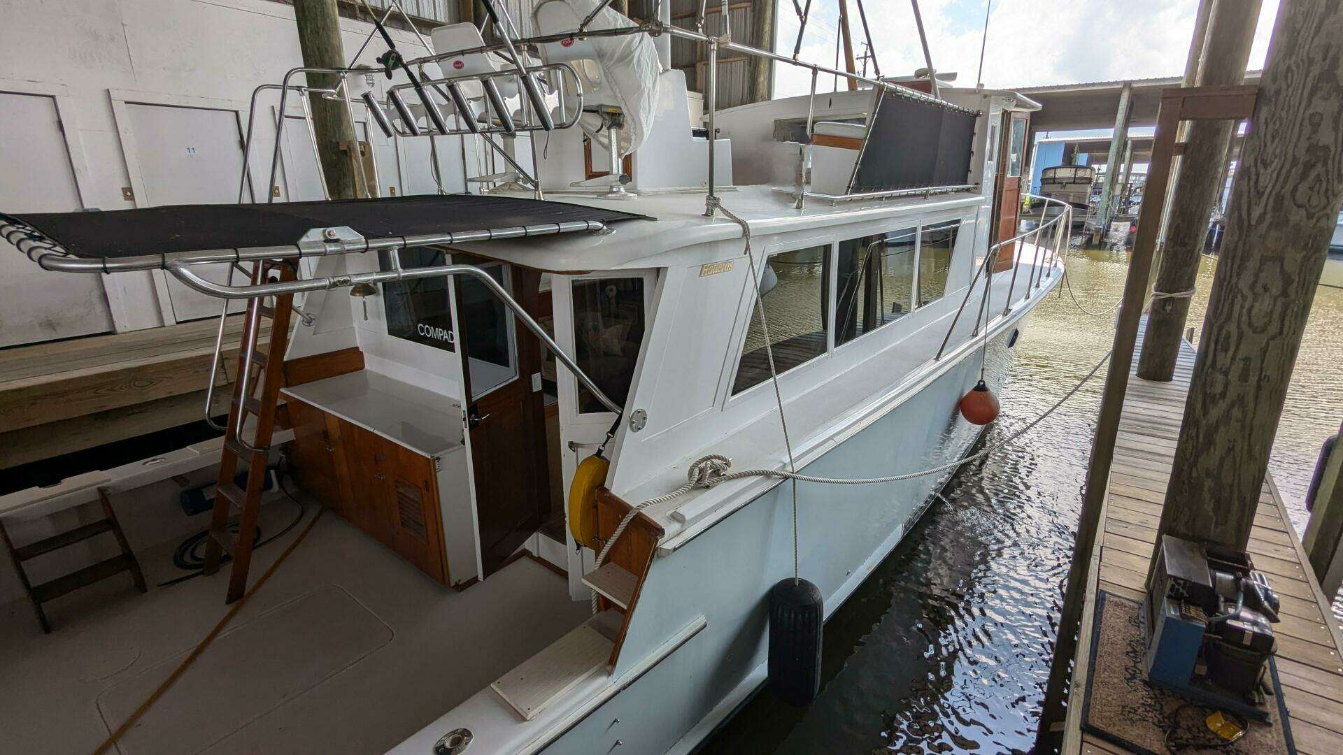 1966 Hatteras — - Image 29